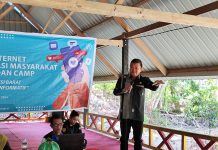 Sekolah Internet Komunitas Kadis Kominfo Perss, Mustari Mula : Percepatan Sulbar Semakin Cakap Digital