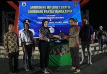 Diskominfo Sulbar-Pemkab Mamuju Kolaborasi Hadirkan Internet Gratis di Anjungan Pantai Manakarra