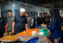 Pengendalian Inflasi, PJ Gubernur Sulbar Bahtiar Minta Pemkab Pasangkayu Gunakan BTT Intervensi Harga