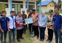 Tangani Area Blank Spot, Pemprov Sulbar Serahkan Satu Paket Bantuan Internet Starlink untuk Kabupaten Mamasa