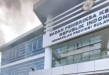 HIPMATA Tappalang Gelar Aksi Demonstrasi Di Kantor Bank BRI : Tuntut Kejelasan Penyaluran Bansos