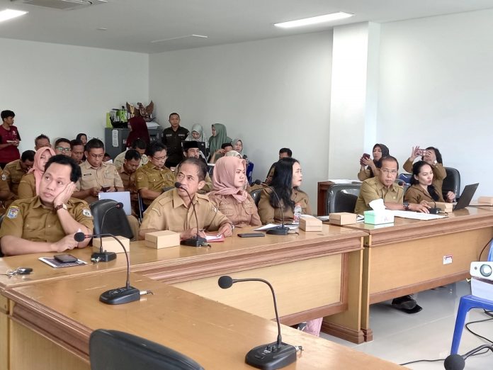 099824a77873d696976b9a760142af1f_XL