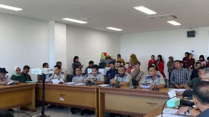 2b37f7dc08bb51d61ed21c8573575457_XL