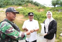 Tebar Benih Nila di Tobadak, Ketua DPRD Sulbar : PJ Bahtiar Tanamkan Pondasi Kuat Untuk Kemajuan Sulbar Kedepan