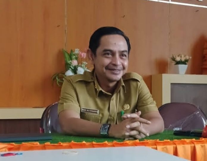e78500c434e75f5bc3b3094a644d3a66_XL