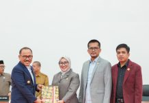 DPRD Sulbar Setujui Dua Ranperda, Gubernur Suhardi Duka Ungkap Tekanan Fiskal Daerah