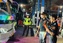 Tingkatkan Keselamatan Transportasi Umum, Dishub Sulbar dan Ditlantas Polda Gelar Ramp Check di Terminal Simbuang