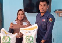 Pemdes Lebani Sukses Salurkan Bantuan Pangan dari Bulog Kepada 140 KPM