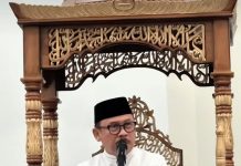 Gubernur Suhardi Duka Tunai Salat Tarawih Perdana di Masjid Suada Mamuju, Suhardi Duka: Ramadan Momen Perbaiki Diri dan Hubungan Sosial