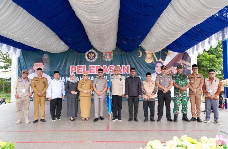 Gubernur Suhardi Duka Lepas 393 Jemaah Haji Mamuju, Tekankan Ibadah Haji Bukan Sekedar Mampu