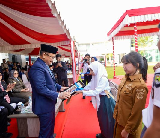 Gubernur Suhardi Duka Soroti Tingginya Angka Putus Sekolah, Pemprov Siapkan Program Penanganan