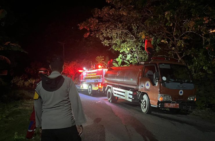 Pusdalops-PB BPBD Sulbar Terima Laporan Sementara Kebakaran Hutan dan Lahan di Desa Sumare