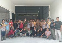 Pemdes Lebani dan Warga Kompak Bersihkan Bangunan Kopdes Merah Putih Demi Kemajuan Desa