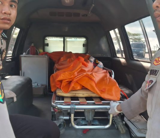 Pegawai Kemenag Mamuju Diduga Bunuh Diri, Polisi Lakukan Pemeriksaan Jenazah di RS Bhayangkara