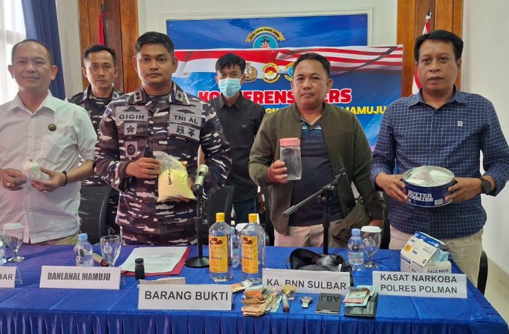 Lanal Mamuju Bongkar Dugaan Bahan Produksi Sabu di Polman, 885 Pil Boje dan 3 Kg Serbuk Diamankan